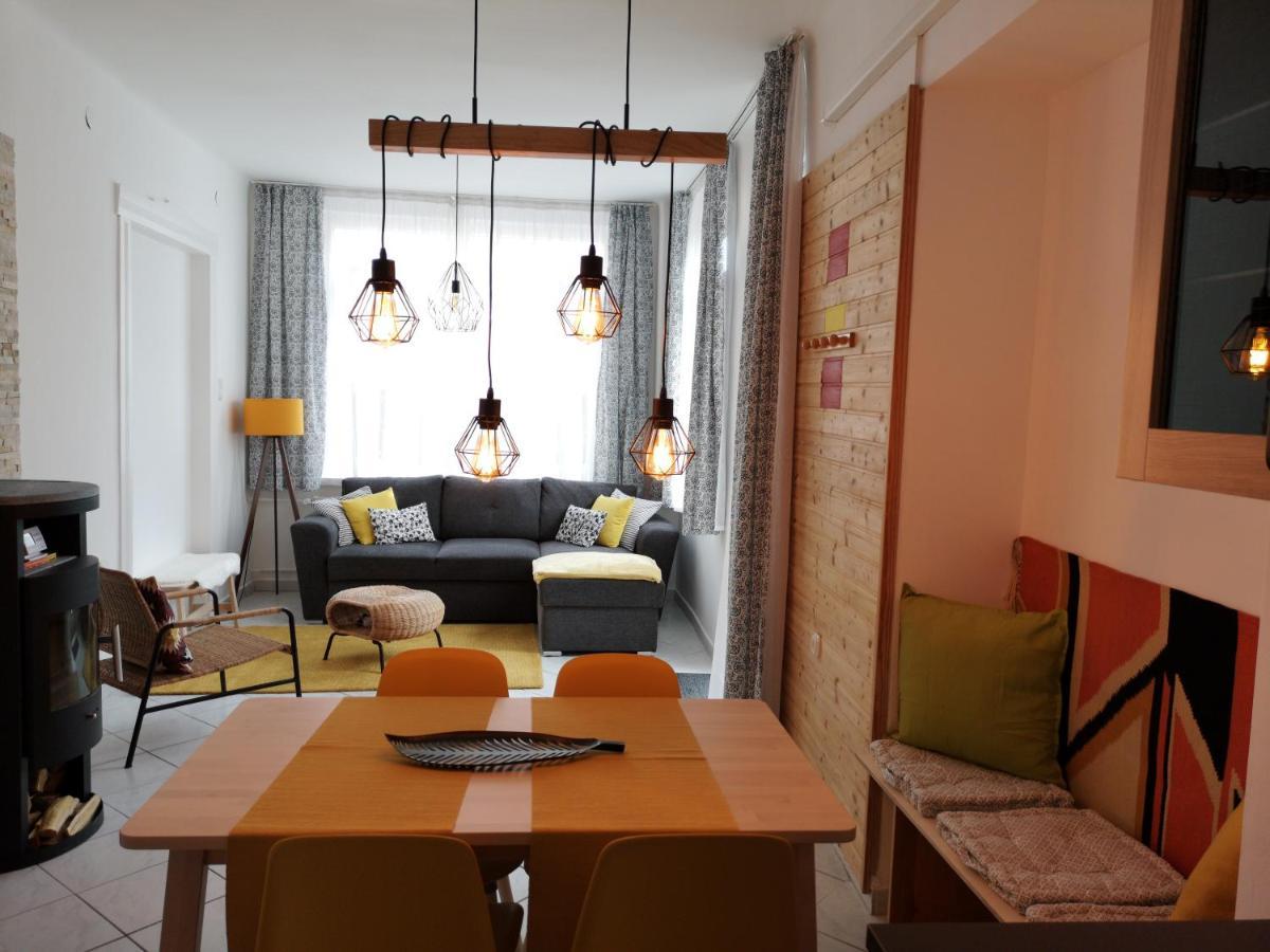 Gyoengyszem Vendeghaz Hotel Егер Екстериор снимка