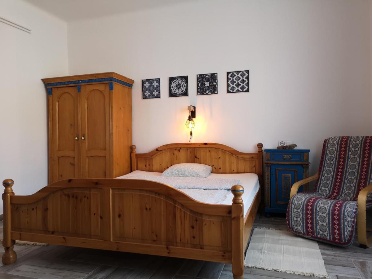 Gyoengyszem Vendeghaz Hotel Егер Екстериор снимка